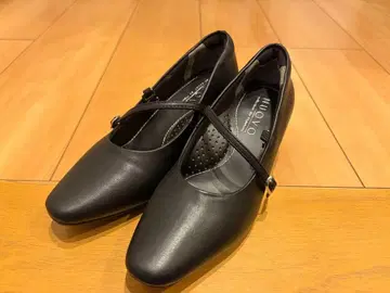 NUOVO 블랙 하이힐 펌프스 스트랩 포함