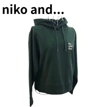 niko and 풀오버 후드티 그린 계열 후드 부착 원 포인트