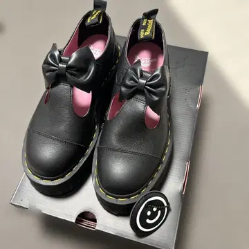 닥터마틴 LAZY OAF 콜라보 통굽