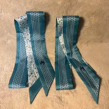 Mrs. GREEN APPLE 스카프