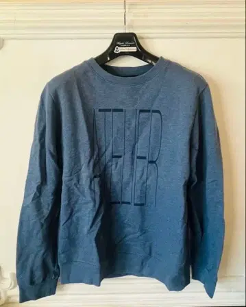 A.P.C. 맨투맨 M 사이즈