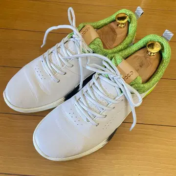 새상품급 ecco 에코 고어텍스 S-THREE 스파이크리스 골프화