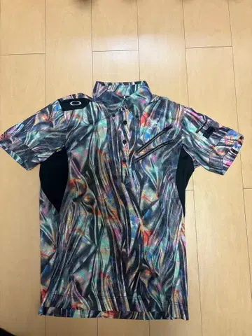 오클리 피케 셔츠 M 사이즈 컬러풀
