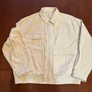 H&M 화이트 집업 자켓 미사용품