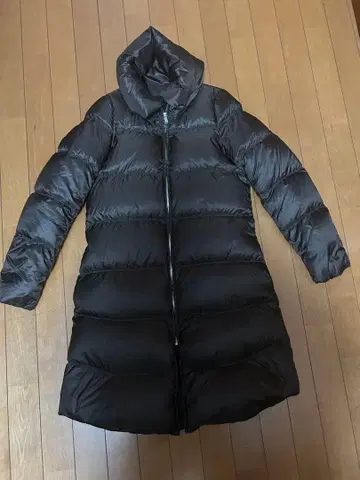 깨끗한 라코스테 다운 코트 사이즈 40