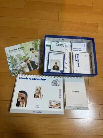 Stray Kids 2022 시즌 그리팅