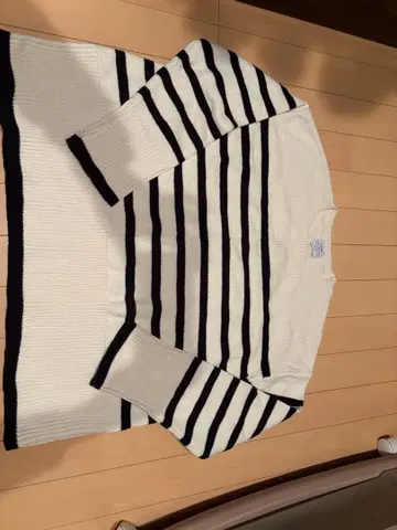 coen 보더 긴팔 니트 스웨터