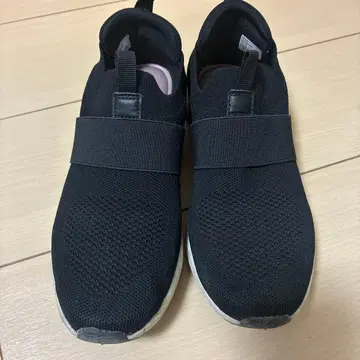 FLAT LIGHT 블랙 슬립온 메쉬 24.5cm