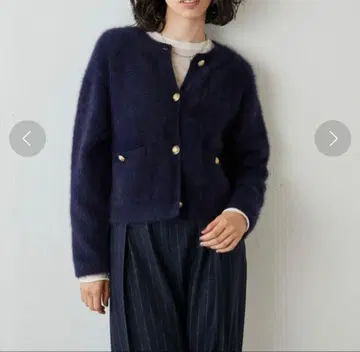 [컨디션 최상] 윔 가젯 캐시미어 혼방 버튼 가디건 라이트 블루