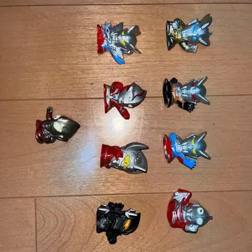 울트라맨 피규어 9체 세트