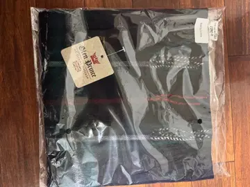 엘렌 프리처드 체크 무늬 머플러 새상품