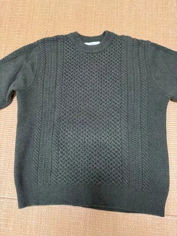 어반리서치 로쏘 니트 스웨터 그린