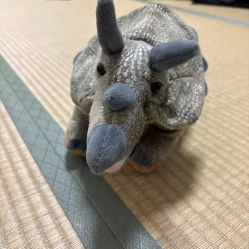 다이너소 프렌즈 트리케라톱스 공룡 봉제 인형