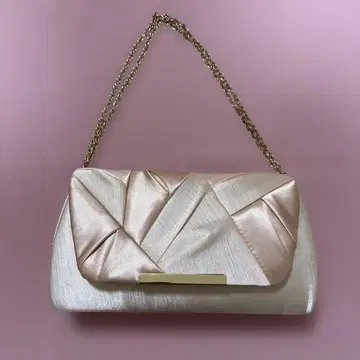 OPAQUE CLIP 베이지 파티 백