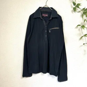 아름다운 실루엣 어반 컬렉션 리브 피케 셔츠 M 블랙 지퍼 도트 무늬