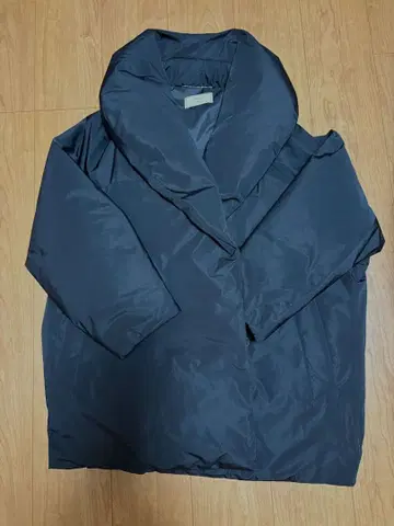 론 헤르만 별주 에브르 폼 다운 숄 블랙