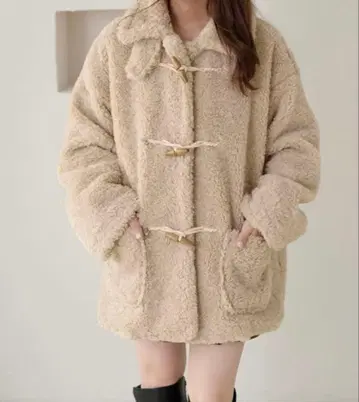 [ apres jour clair ] 더플 보아 코트