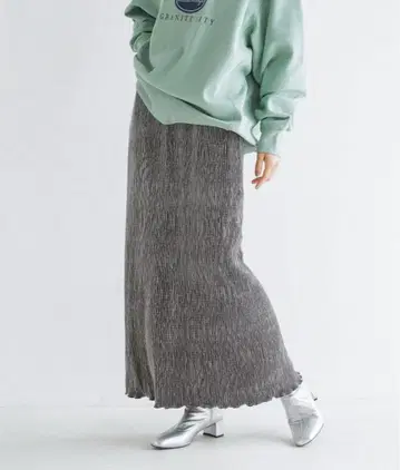 로리즈팜 샤이니 벨로아 타이트 스커트