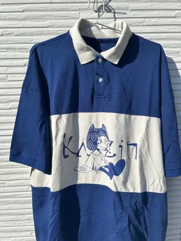 Eve 회인 피케 셔츠 M 사이즈