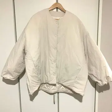 노카라 다운 자켓 사이드 지퍼 퀼팅 블루종 화이트