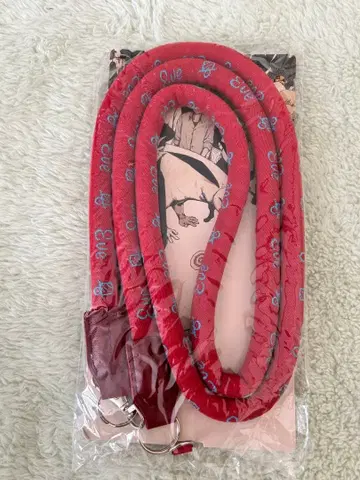 Eve 윈터 굿즈 2022 폰 탭 & 스트랩