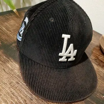 [중고] 로스앤젤레스 다저스 코듀로이 캡 NEWERA