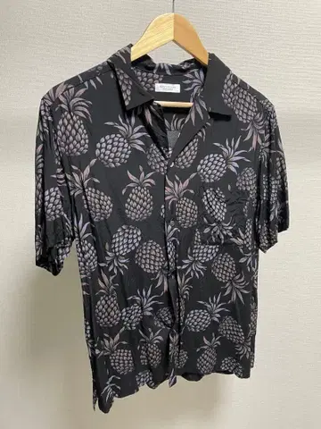 BEAUTY&YOUTH 파인애플 패턴 반팔 셔츠