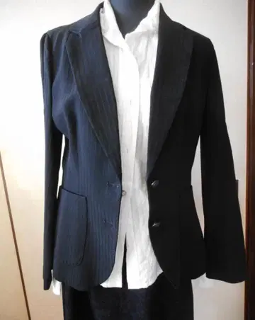 블랙 스트라이프 테일러드 자켓 9호 / 스콧 클럽