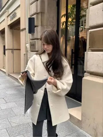 버튼 루즈 코트 화이트