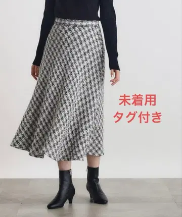 [ 미착용 새상품 ] grove 패턴 모듬 플레어 스커트 트위드 스커트
