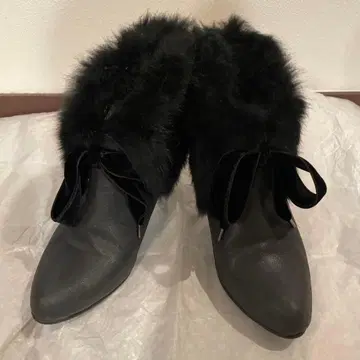 다이애나 퍼 앵클부츠 블랙