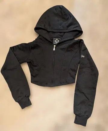 Rady 후드 부착 후드티 블랙