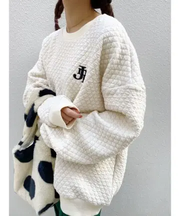 jumelle 퀼팅 맨투맨