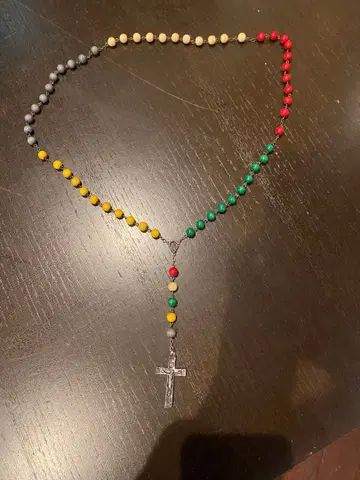 kj 착용 유사 컬러풀 비즈 로사리오 목걸이 십자가 크로스 마리아