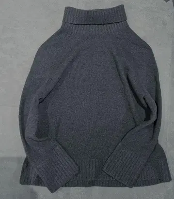 23구 터틀넥 니트 스웨터 보더 그레이 46