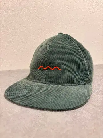 THE GOOD COMPANY 코듀로이 야구 모자 그린