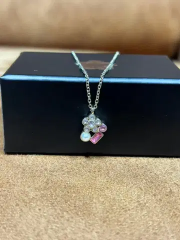 MARY QUANT 플라워 목걸이 실버