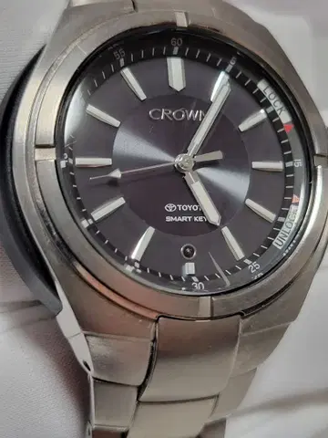 CROWN 도요타 스마트 키 손목시계