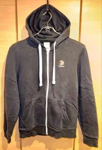 리복 클래식 블랙 집업 후드티