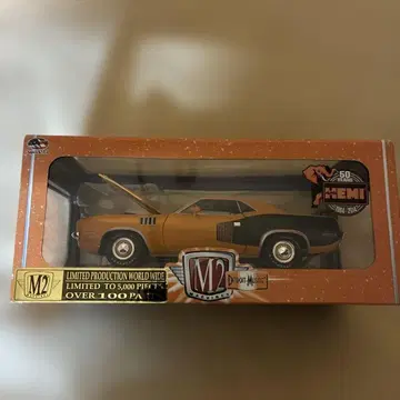 M2 Detroit Muscle Dodge Challenger HEMI