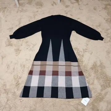 니트 체크 무늬 원피스