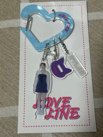 NiziU LOVE LINE 미니 아크릴 스탠드 부착 카라비너 아야카