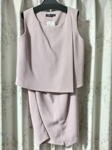 [새상품] nano 연보라 블라우스 사이즈 38