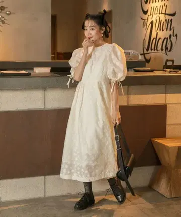 forksy. 퍼프 슬리브 원피스 포멀 드레스 화이트 컬러