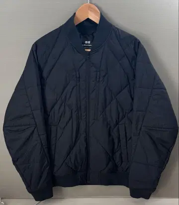 유니클로 화이트마운테니어링 하이브리드 다운