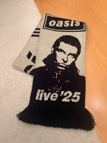 oasis 풋볼 스카프 live25 오아시스 1회 착용
