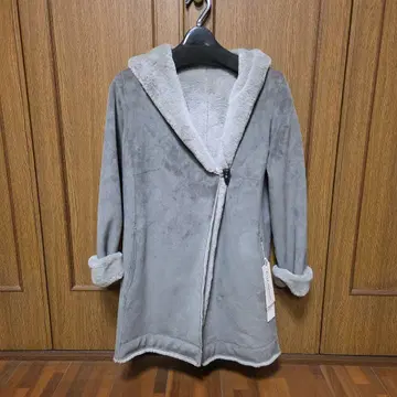 미사용 새상품 코트