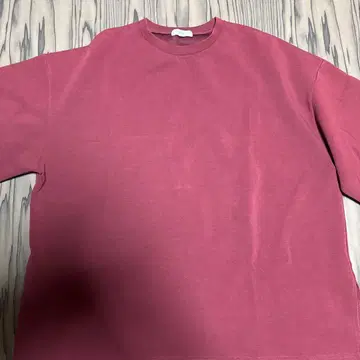 와인 레드 T셔츠