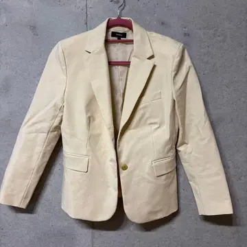Theory 크림색 블레이저 사이즈 4