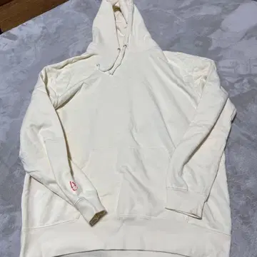 IVE 후드 부착 후드티